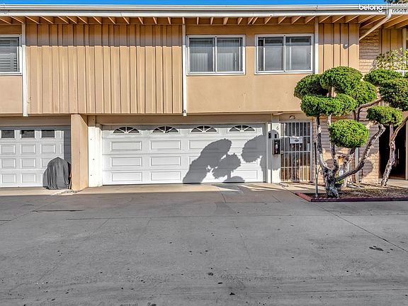 4th image of 3500 W Manchester Blvd Unit 6