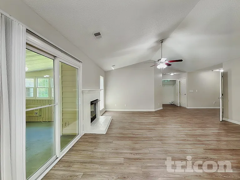 8701 Brookstead Dr — Photo 3