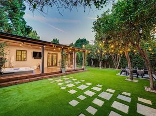 13333 Sylvan St, Van Nuys, CA 91401