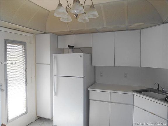 3rd image of 6301 N Falls Circle Dr APT 202