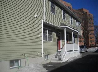 18 Commercial St, Lynn, MA 01905