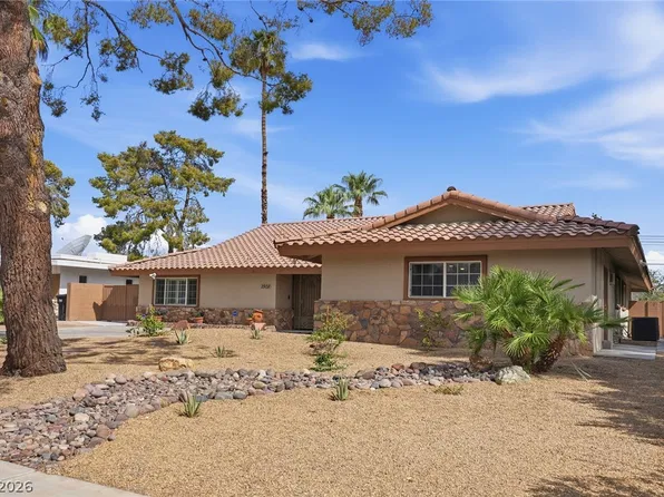 2908 Mason Ave, Las Vegas, NV 89102