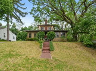129 S Berkley St, Kalamazoo, MI 49006