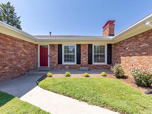 3rd image of 4204 Wenwood Dr