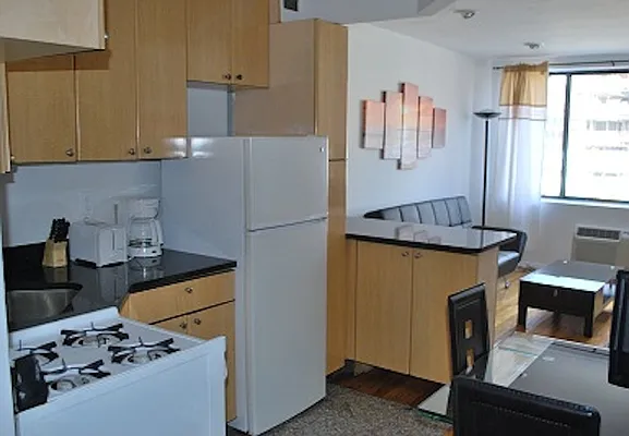 Rented by KVNY Soho | media 97