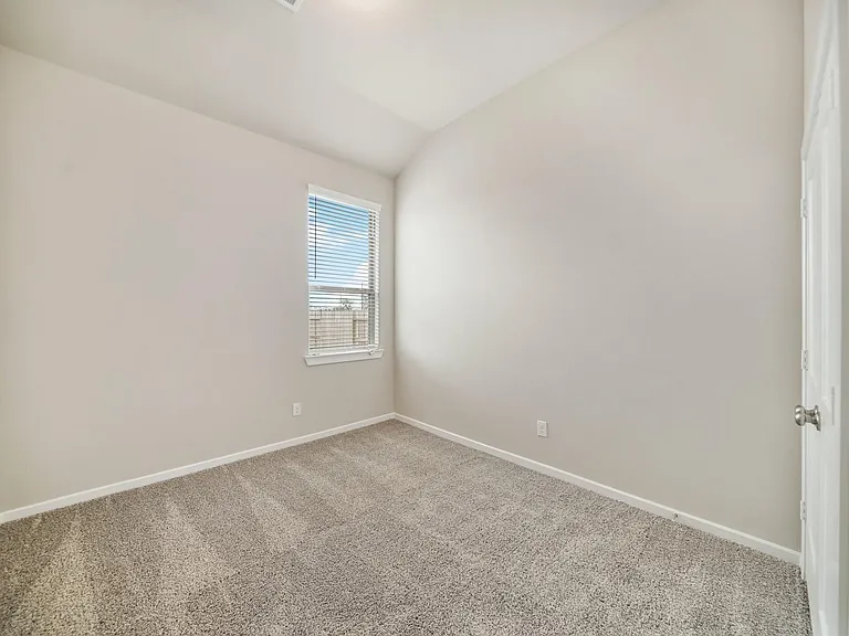 1547 Crystal Stream Dr — Photo 26