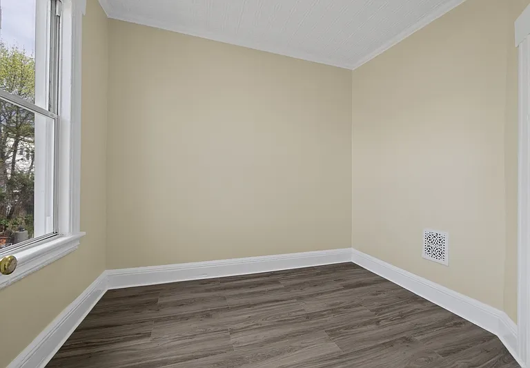 292 Claremont Ave #2 — Photo 4