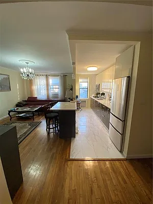 Sold by Golden Real Corp. | media 21