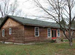 1311 S Pioneer Rd, Beulah, MI 49617