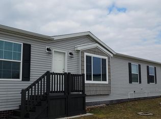 9800 Townsquare Blvd #419, Fenton, MI 48430