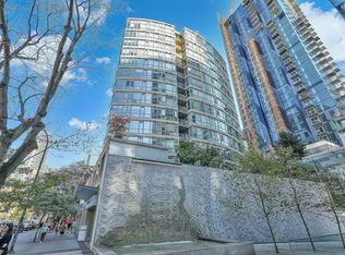 1238 Burrard St #602, Vancouver, BC V6Z 3E1