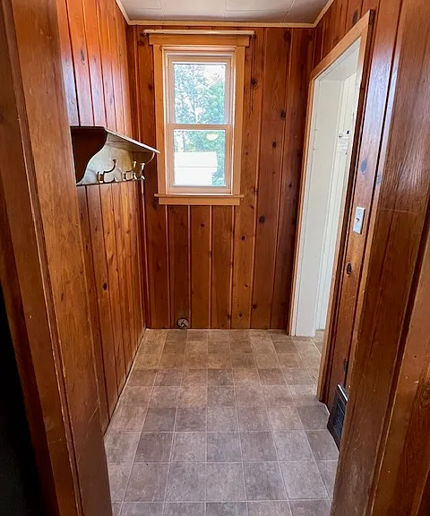 2101 Fitch Ave — Photo 3