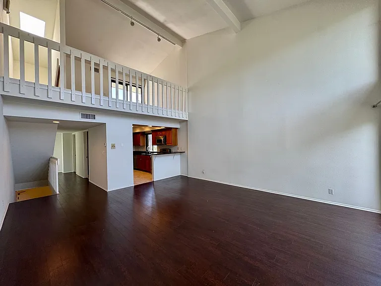 10633 Holman Ave #3 — Photo 5