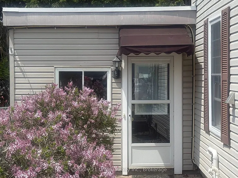 249 Margaret St #2 — Photo 1