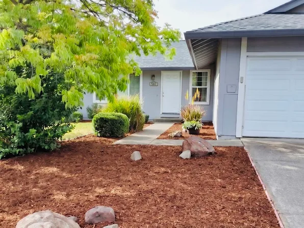 587 Lamont Ct N, Rohnert Park, CA 94928