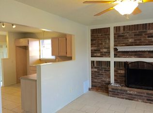 421 N 7th St, Jenks, OK 74037