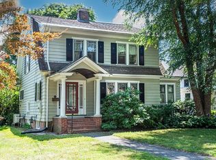 61 Massasoit St, Northampton, MA 01060