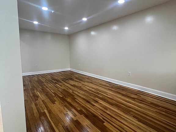 3rd image of 2056 E 53rd Pl Floor 2
