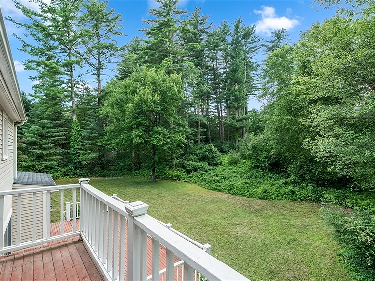 131 Montvale Rd — Photo 21