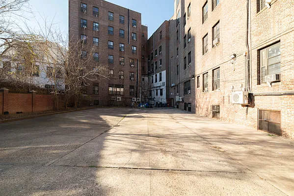 Rented by Joel Scharf, LREB | media 38