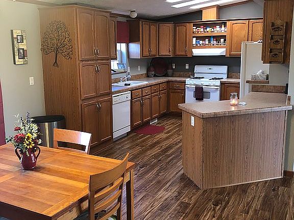 Dining room and kitchen 