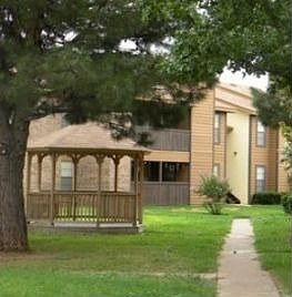 2nd image of 2400 Arrowhead Dr APT 101