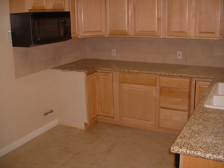 416 1/2 W Walnut Ave #416 — Photo 9