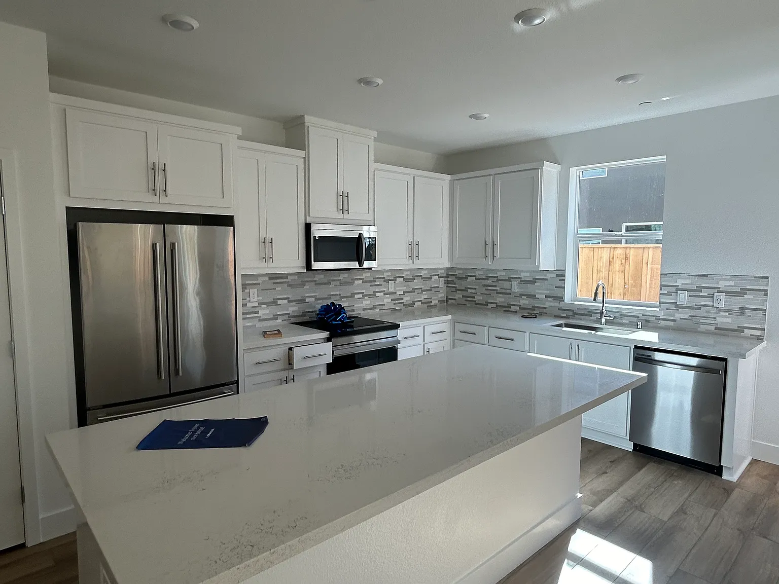 134 W Idyllwild Pl — Photo 4