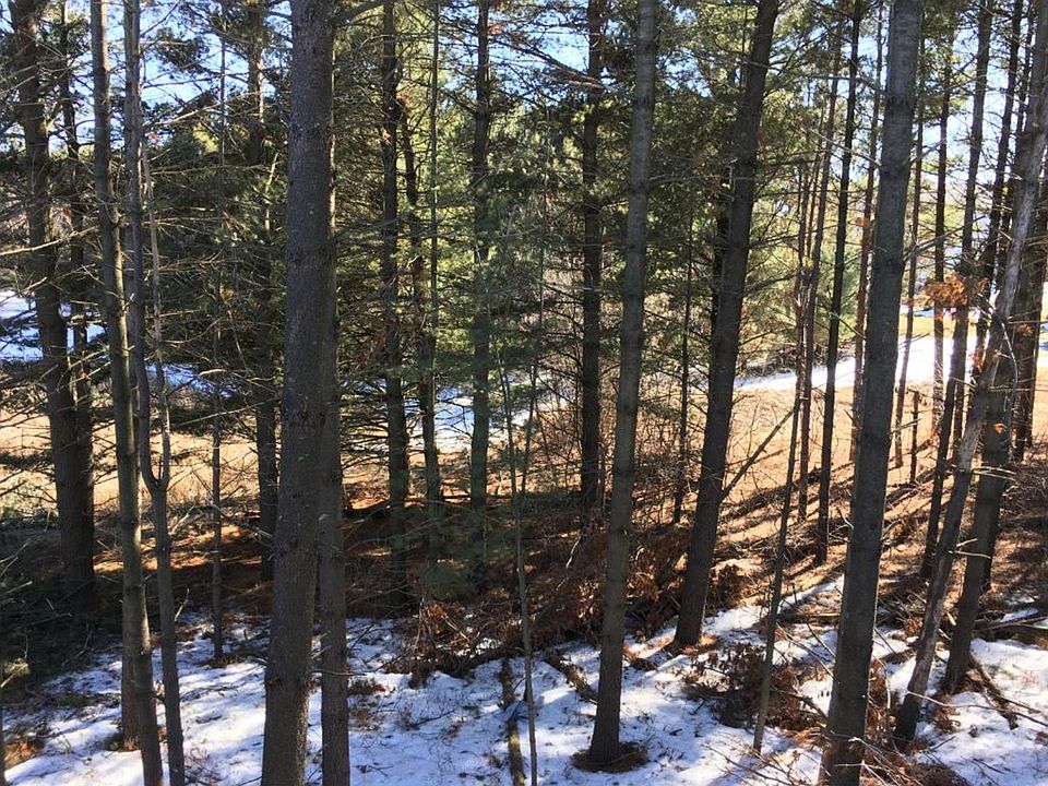 2nd image of 308 Evergreen Dr