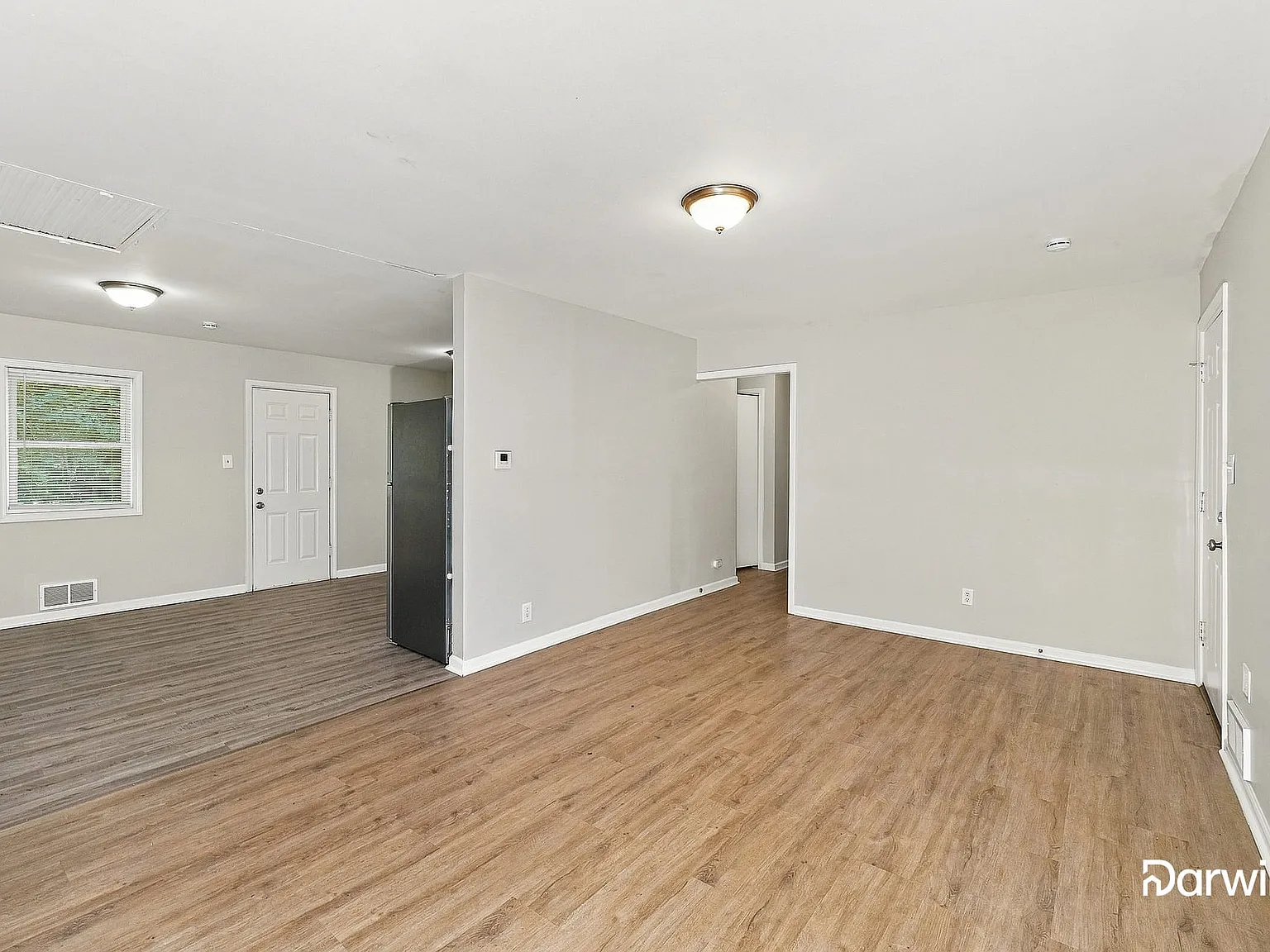 3 bed, 1.0 bath, 936 sqft, $1,375 — Photo 4