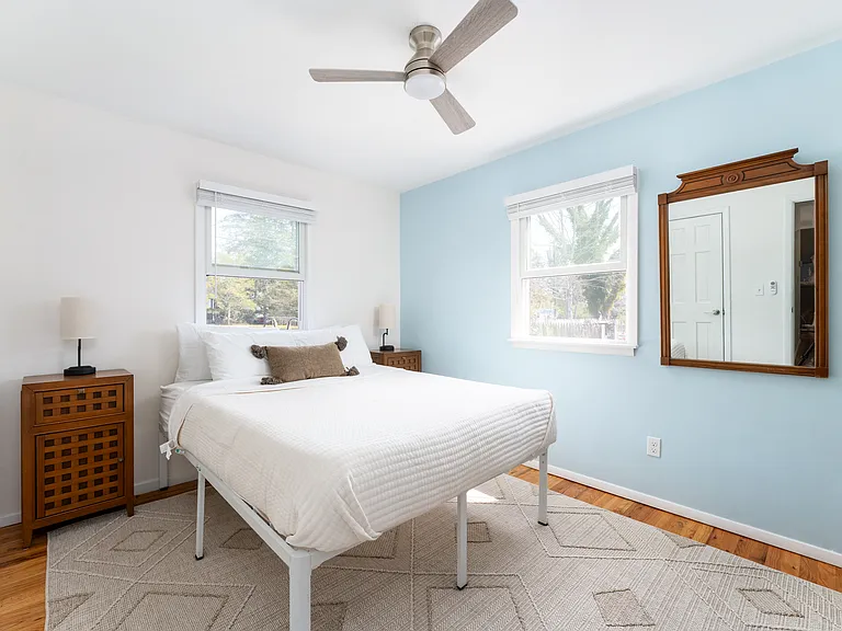 8 Flocee Ln — Photo 11