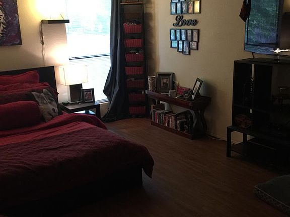 4th image of 7733 Sable Ln