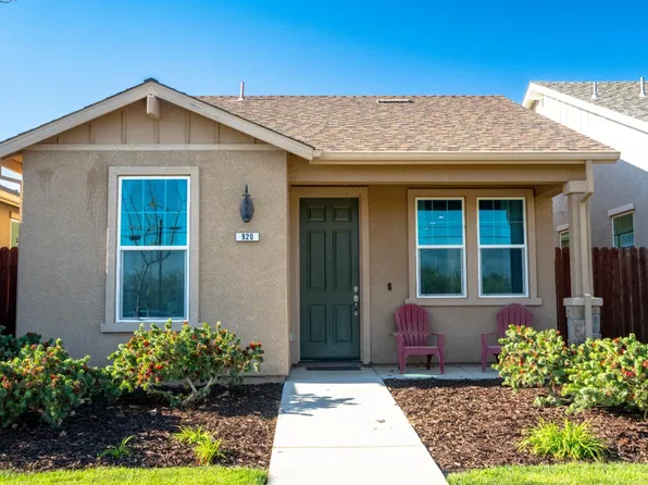 920 Tivoli Dr, Newman, CA 95360
