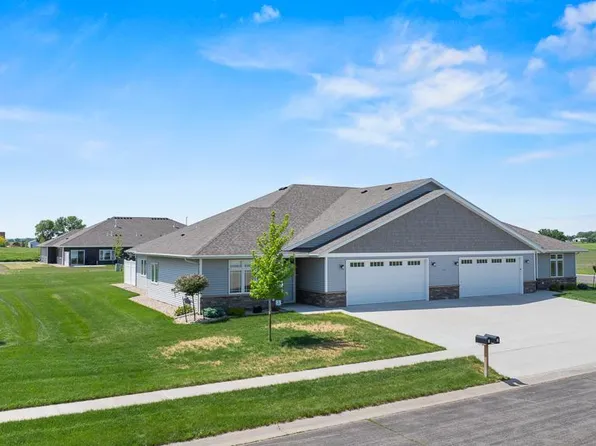 905 Andrew St #1, Marshall, MN 56258