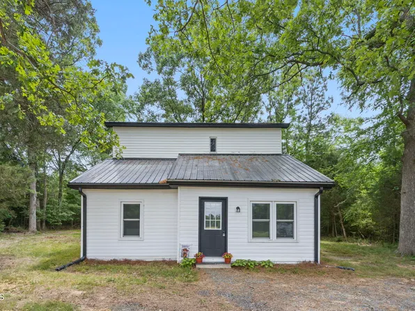 953 Bonlee Bennett Rd, Siler City, NC 27344