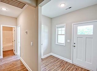 421 Ronnie Dr, Hartselle, AL 35640