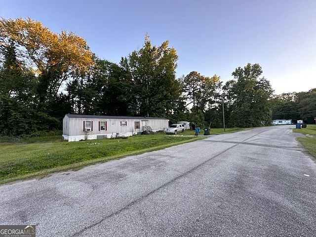 1st image of 214 Blocker St