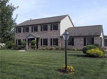 2nd image of 107 Deer Run Dr