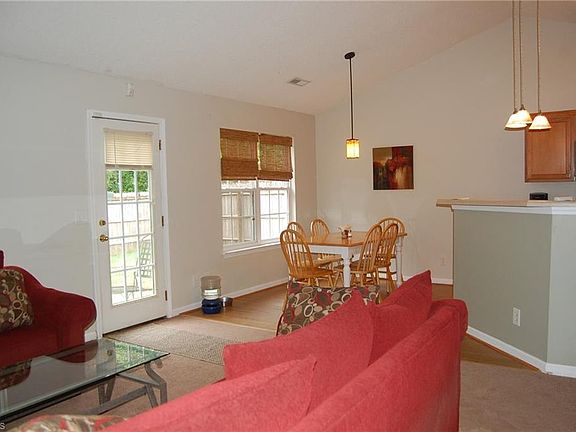 5th image of 6223 Creekbrooke Ct
