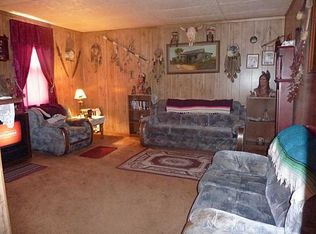 202 Scotch Hill Rd, Oakdale, PA 15071