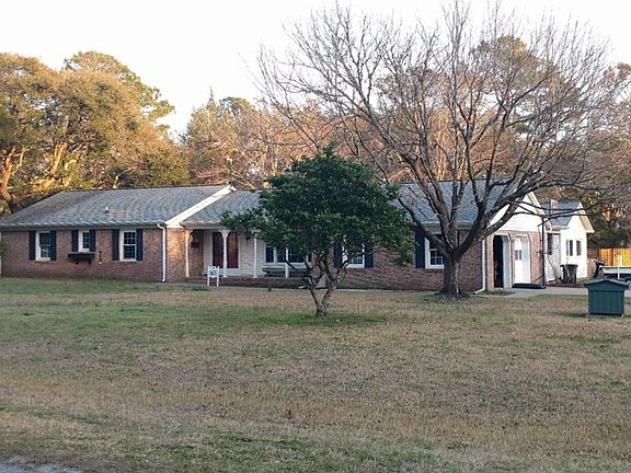 2nd image of 117 Brook Ln