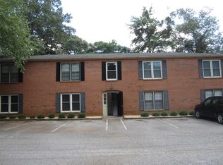Barnett Ridge - 1690-4 Barnett, Athens, GA 30605