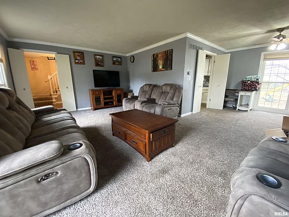 5th image of 5825 N Imperial Dr