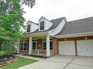 31 N Bluff Creek Cir, Spring, TX 77382