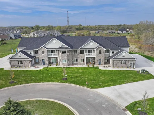 9214 66th AVENUE #115, Pleasant Prairie, WI 53158