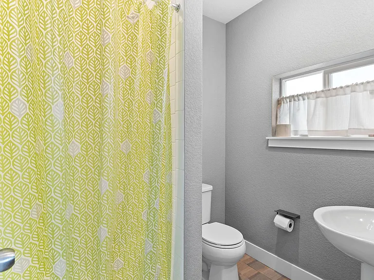 2815 W 52nd Ave — Photo 24