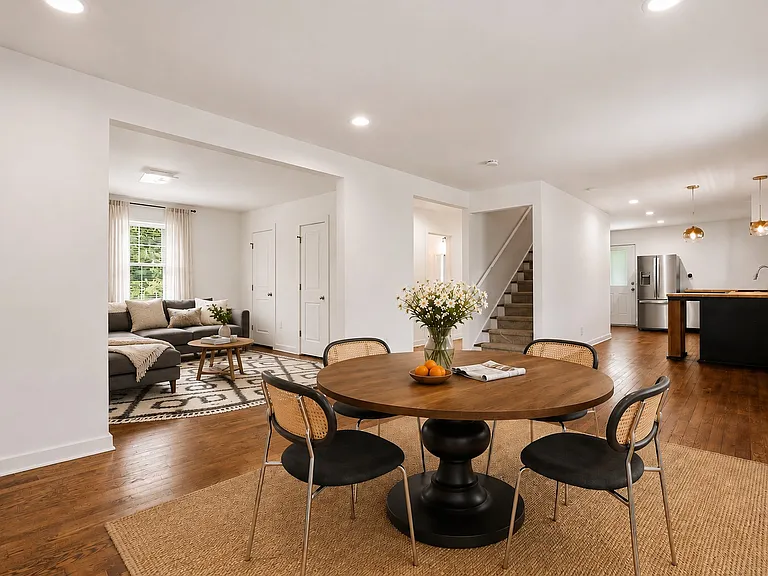 439 Oak Rd — Photo 27