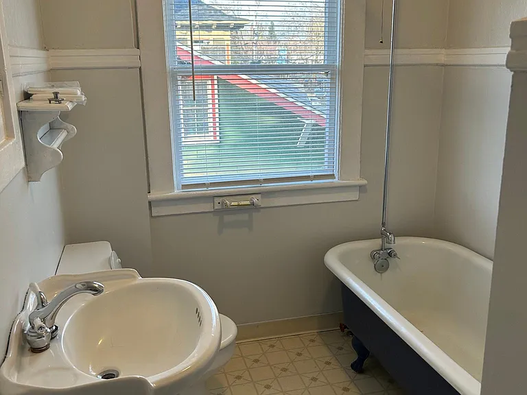 1605 SE 33rd Ave #3 — Photo 7