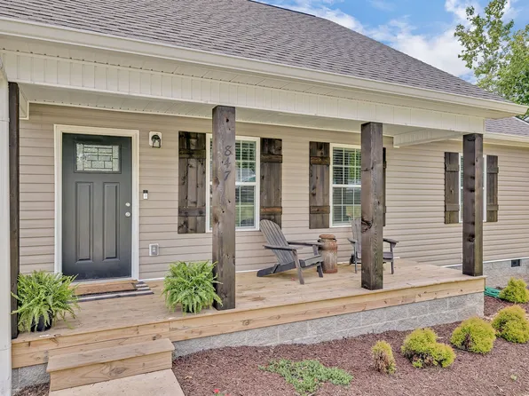 847 Skyview Dr, Ashland City, TN 37015