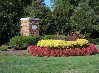 6762 Barefoot Cove Ct, Denver, NC 28037